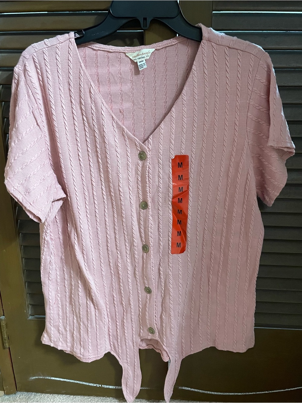 Weatherproof vintage Button-Front Pink Short Sleeve Textured Blouse( size: M)